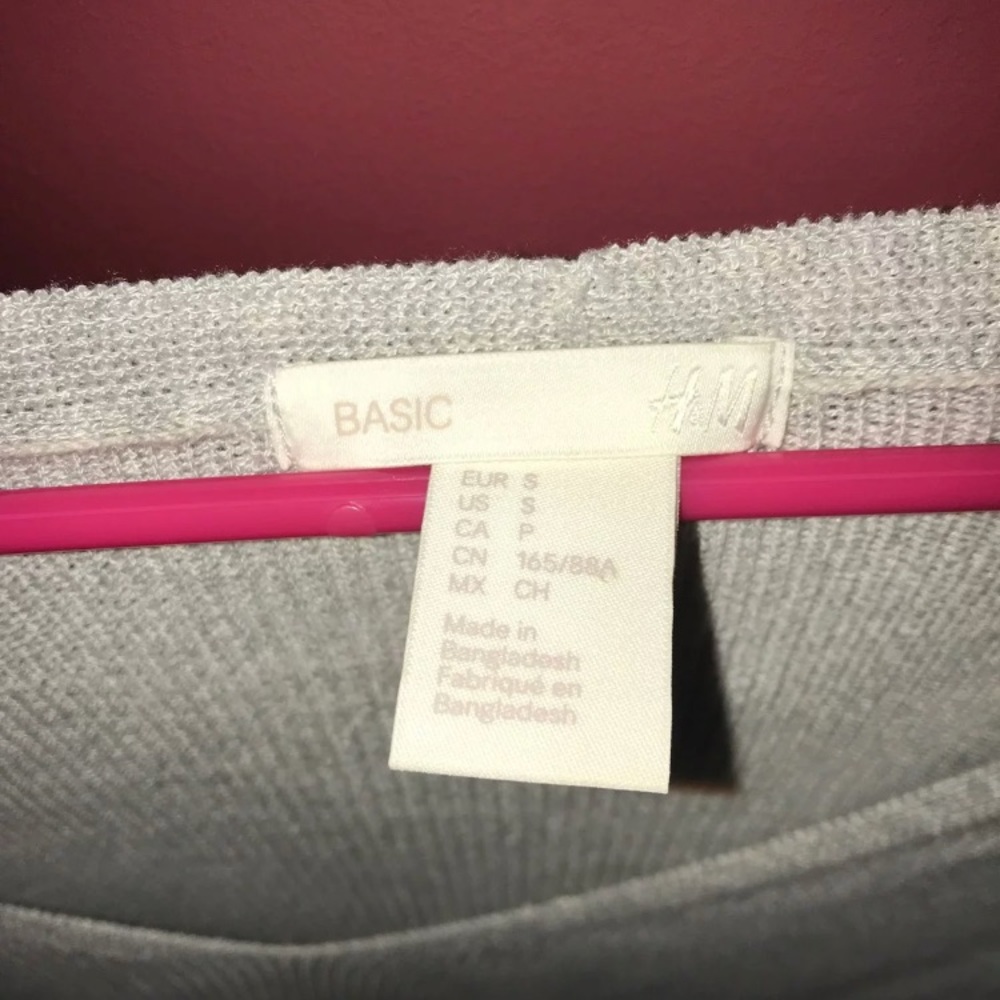 Sweater - Picture 2 of 2